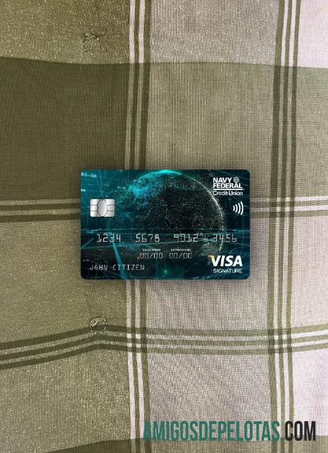 Cartão de assinatura Visa Federal Union Bank da Marinha dos EUA com foto na frente exemplo real
